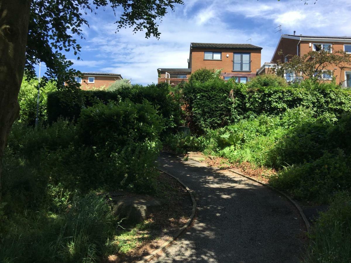 The Garden Apartment, Near Airport & City Manchester Exterior photo